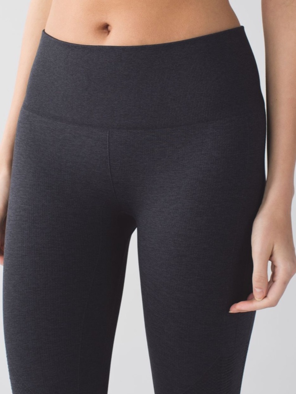 Lululemon In The Flow Crop II Heathered Deep Coal Sz 6 - Picture 3 of 16